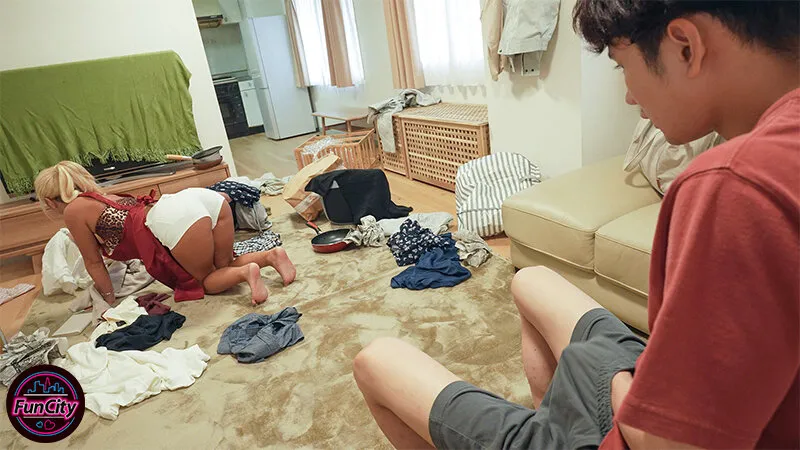 汚部屋住みの淫キャにも優しい日焼けギャルは… デカ尻で挑発してくるパート家政婦 蘭華